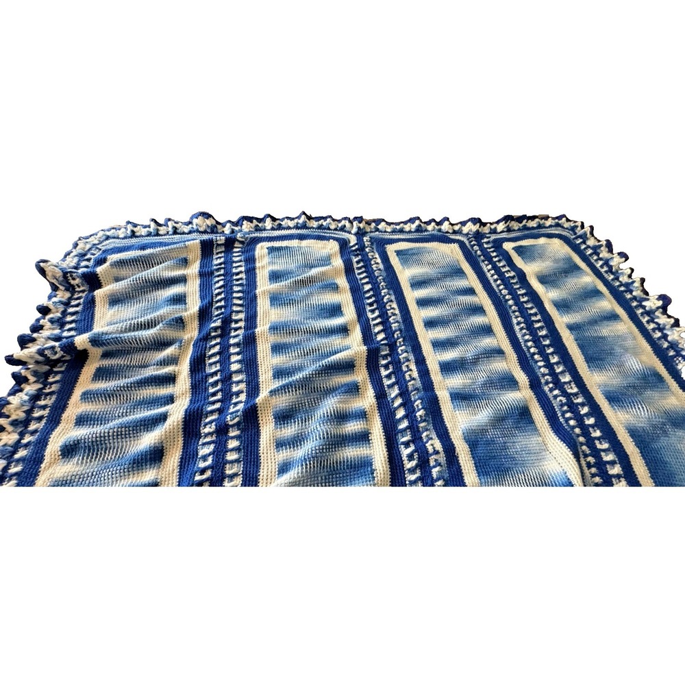 Handmade Crochet Afghan Throw Blue White Artisan Ruffle Shell Border 60 X 72" in - Picture 4 of 13